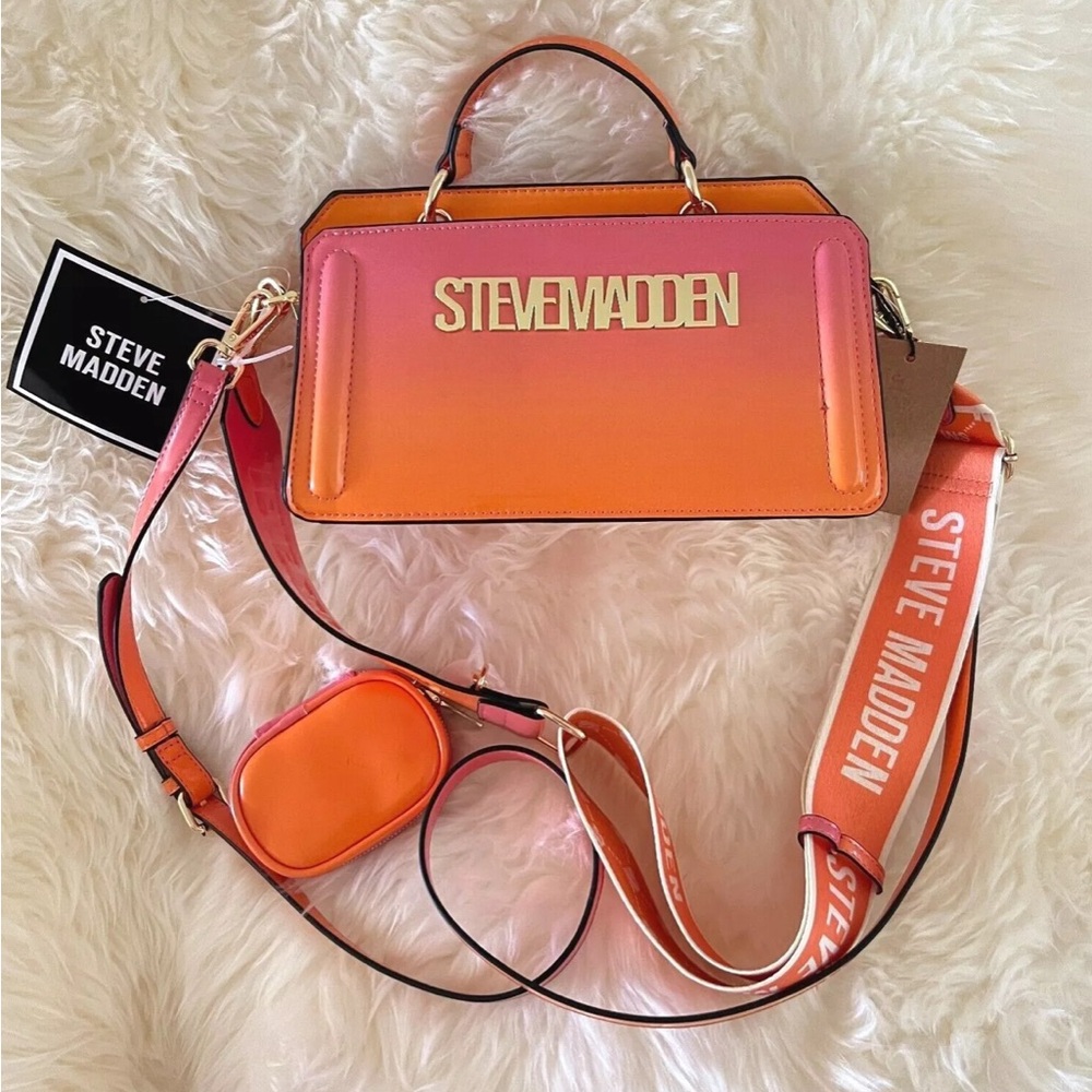 SOLD 
Steve Madden BEVIE-O OMBRE DT623895 Satchel Crossbody